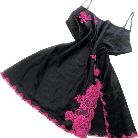 ❣️SOLD❣️ - Picture 3 of 7